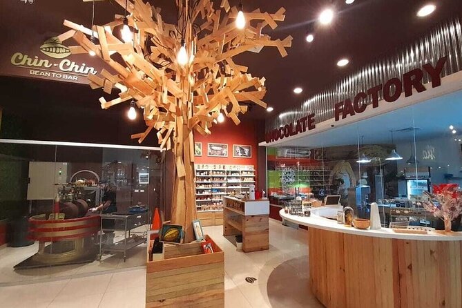 Discover Dominican Treasures: Rum, Cigars, Coffee & Chocolate - Four Dominican products in one stop