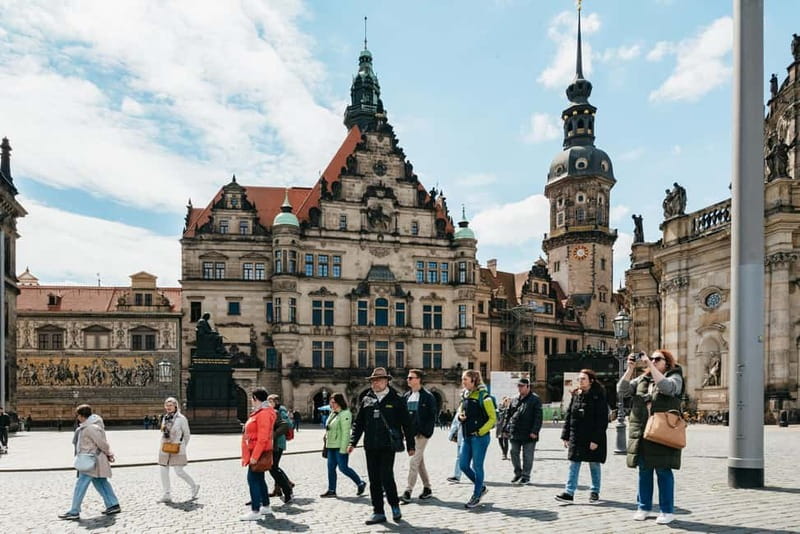 Dresden: Guided Walking Tour and Chocolate Museum Ticket - Semperoper and the Baroque Zwinger