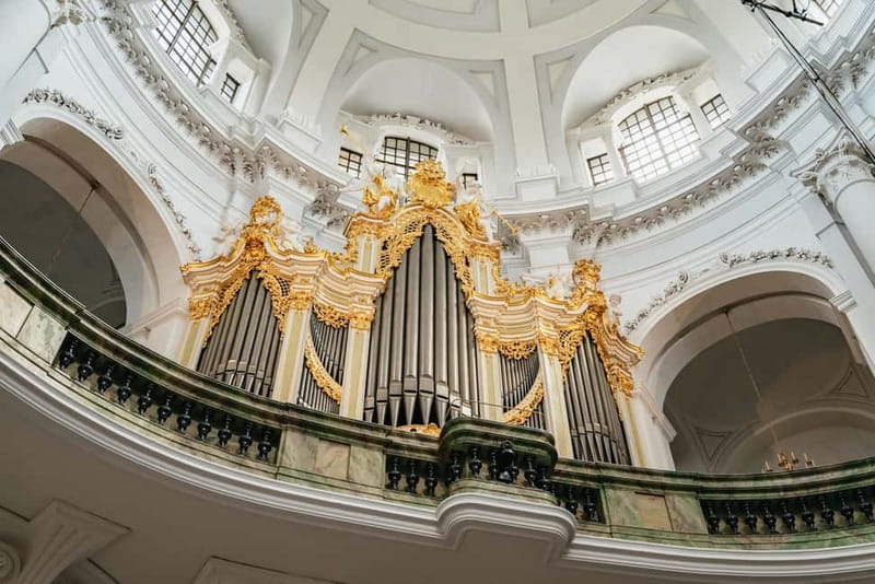 Dresden: Guided Walking Tour and Chocolate Museum Ticket - Frauenkirche and the meaning of 1989