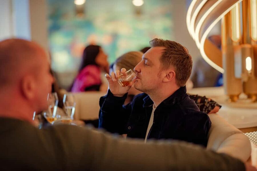 Edinburgh: Luxury Whisky & Scottish Chocolate Tasting - Key points at a glance