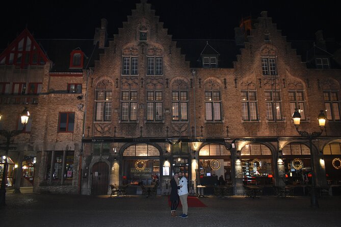 Evening Delights: Bruges Tour with Beer & Chocolate - A short evening route through central Bruges