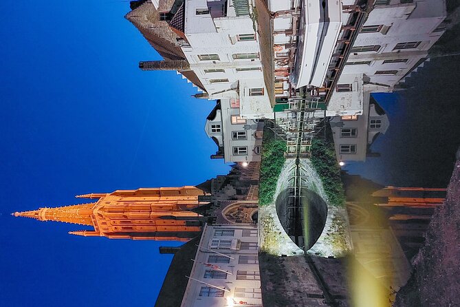 Evening Delights: Bruges Tour with Beer & Chocolate - The extra Bruges walk fills in the gaps