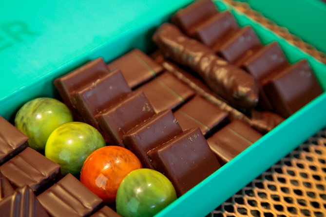 Expert-Led Sweet Secrets of Paris Pastry & Chocolate Marathon - A pastry tour that treats Saint-Germain as part of the meal
