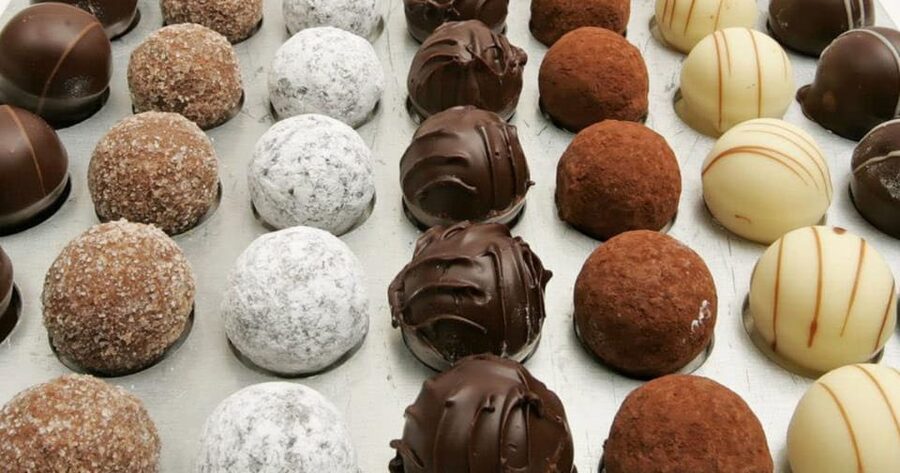 From Geneva: Gruyères Private Tour Cheese & Chocolat Factory - Who will enjoy this day most
