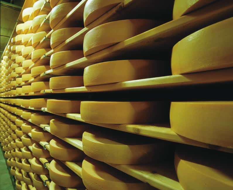 From Lausanne: Gruyères Tour with Train, Chocolate & Cheese - Why this Lausanne day trip works