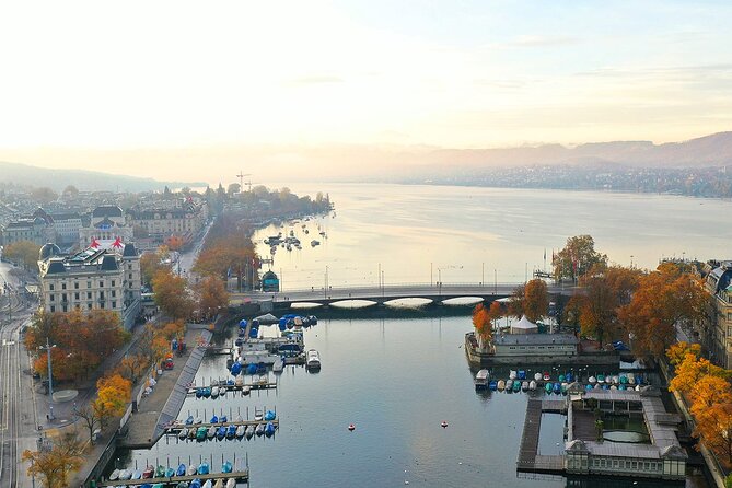 Full-Day Private Zurich Sightseeing Tour and Chocolate Tasting - A Swiss picnic by Lake Zurich
