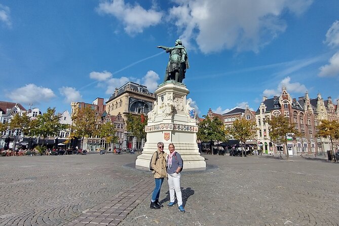 Ghent Chocolate Tasting and Sightseeing Tour - Art, street life, and a chance to make something