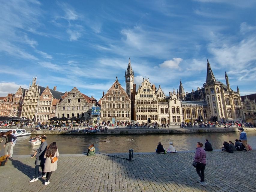 Ghent: Guided City Tour with Chocolate Tastings - Five tastings, with more variety than quantity