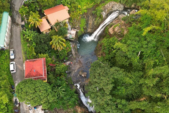 Grenada Half Day Tour: Fort, Spice, Falls, Chocolate & Lunch Stop - Key points at a glance