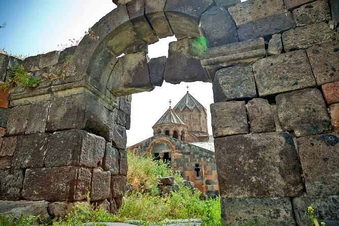 Group Tour: Hovhannavank, Saghmosavank, Chocolate House, Aghtsk - Saghmosavank above the Kasakh canyon