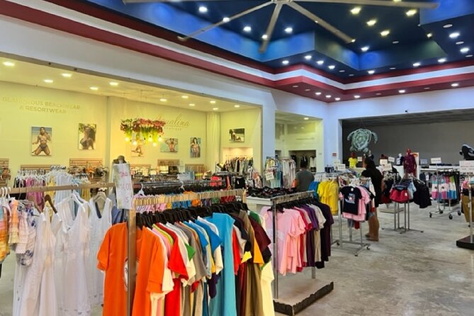 Guided Shopping Tour to Bella Mare Store (Cigars, Chocolate, Rum and Souvenirs) - The guide can change the whole mood