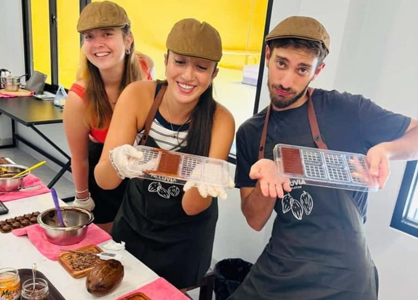 Ho Chi Minh City: Premium Bean-to-Bar Chocolate Workshop - Six truffles, six chances to be creative