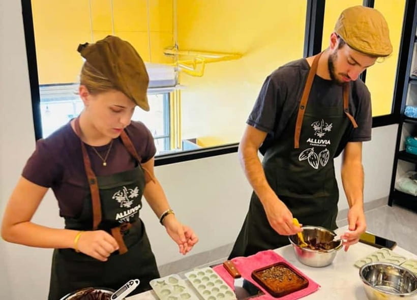 Ho Chi Minh City: Premium Bean-to-Bar Chocolate Workshop - Important limits to consider before booking