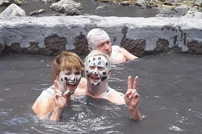 Hot Chocolate Tours St. Lucia - A fast-paced day from mud baths to chocolate