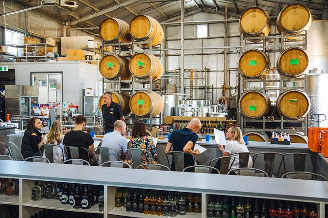 Hunter Valley Wine Tour ex Hunter Valley - Lunch, Cheese, Chocolate, Distillery - Key points at a glance