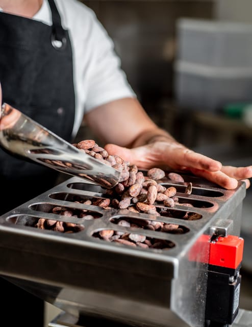KAIACAO Bean to Bar and Design your own chocolate experience - From cacao farms to the bean-to-bar process