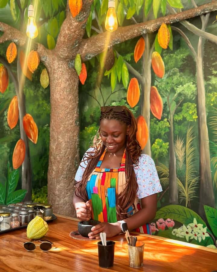 Kampala: Hands-On Chocolate Making Experience - Booking advice and small practical details