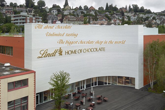 LINDT Home of Chocolate, Cruise On Lake Zurich And Old Town Walking Tour - Why this half-day tour works well in Zurich