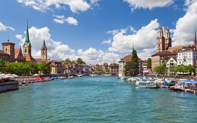 LINDT Home of Chocolate, Cruise On Lake Zurich And Old Town Walking Tour - Starting at the Polybahn in central Zurich