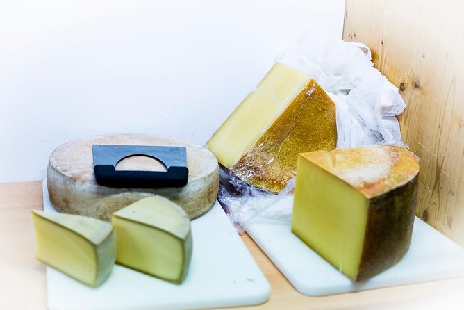 Lucerne CH Experience: Cheese, Chocolate, Chapel Bridge & Château - What the $198.38 price really buys you