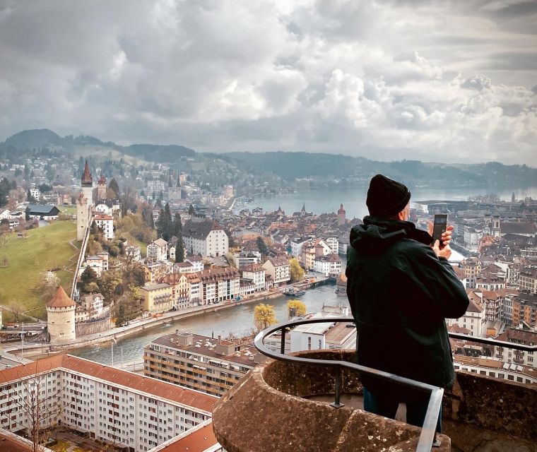 Lucerne CH Tour: Cheese, Chocolate, Chapel Bridge & Chateau - How the small group changes the experience
