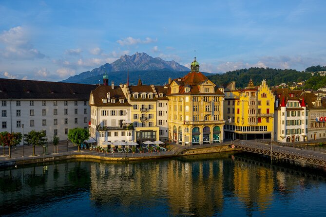 Lucerne: Chocolate Tasting and Walking Tour with a Local - Chocolate first, Lucerne all around you