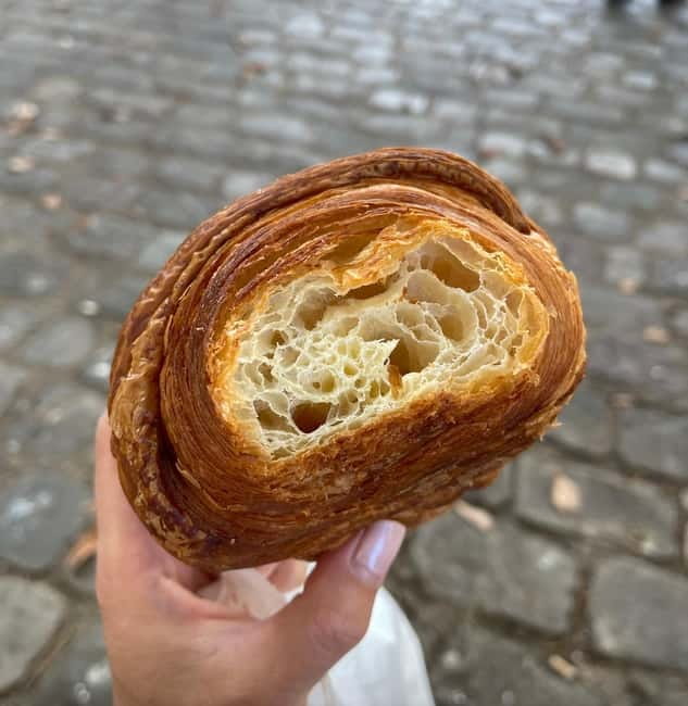 Lyon: Pastries and Chocolate Walking Food Tour w/6+ Tastings - A route that works for a short stay