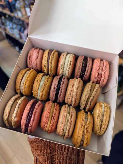 Lyon: Pastries and Chocolate Walking Food Tour w/6+ Tastings - Is $88 a fair price?