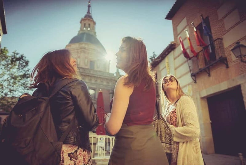 Madrid: Guided Walking Tour with Churros and Hot Chocolate - Starting at Plaza de Ramales