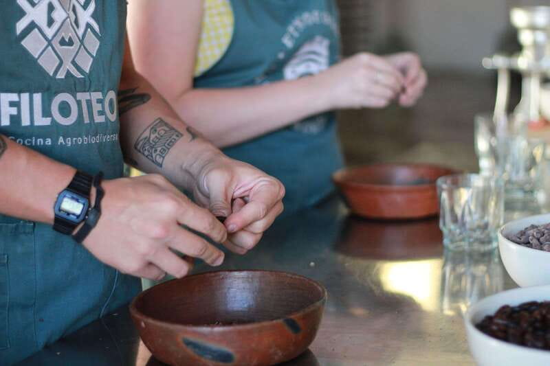 ✨Make chocolate to take home Oaxacan style ☕️✨ - Grinding, heating, and molding your own chocolate