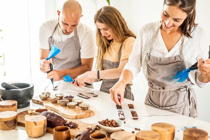 Make Your own Amazing Chocolate in Notting Hill - The value of $74.31