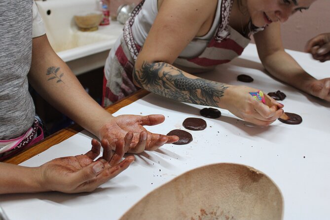 Make Your Own Chocolate with Oaxacan Tradition Private Class - First, learn what cacao is actually telling you