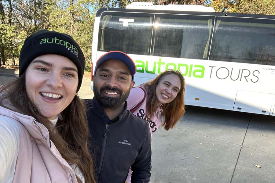 Melbourne: Lake Mountain Snow Day and Waterfalls & Chocolate - Chocolate is a cheerful final stop