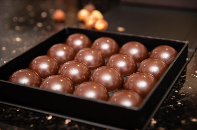 Molded Bonbons Chocolate making class in Paris (collective) - How the one-and-a-half-hour schedule works