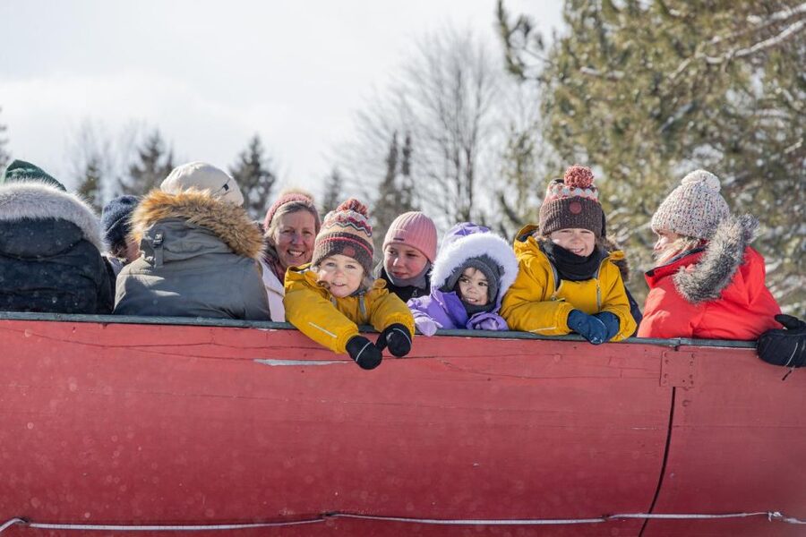Mont-Tremblant: Sleigh Ride w/ Storytelling & Hot Chocolate - Snow runners or wheels, depending on the day