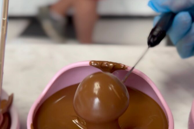 Mozart Kugel Workshop in Chocolate Museum Vienna "BO-YO" - Is $84.29 a good value?