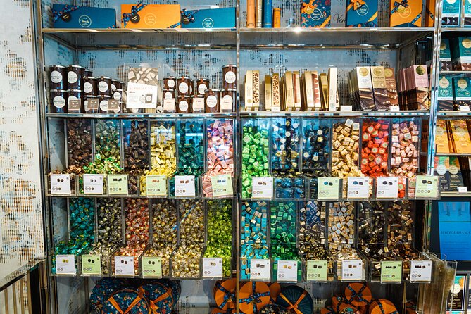 New York City: 2-Hour Chocolate Tasting Tour - Private pace, but not always a small group
