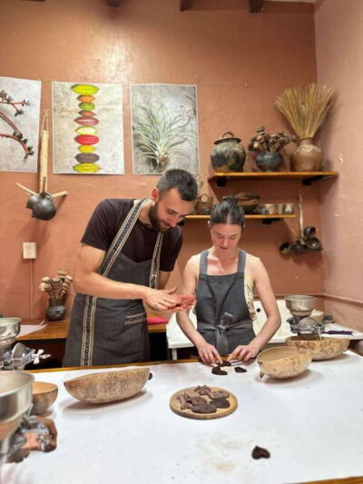 The Cocoa Experience, from the Grain to Your Cup