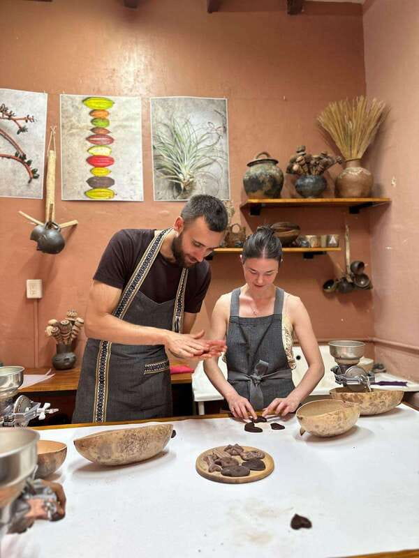Oaxaca: The Cocoa Experience, from the Grain to Your Cup - Learning what cocoa actually tastes like