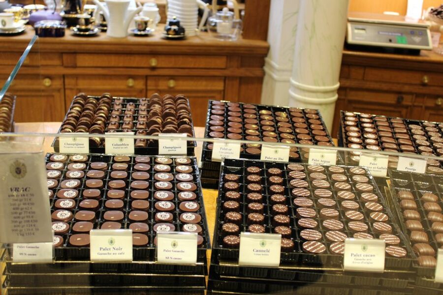 Paris: 2-Hour Sweet & Chocolate Family Tour with Tastings - Key points to know before booking