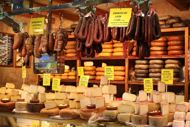 Paris Marché d’Aligre Walking Tour with Chocolate and Cheese Tasting - Why the guide can make or break it
