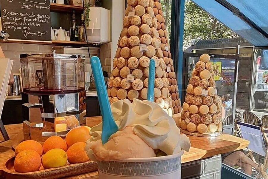 Paris: Montmartre Chocolate and Pastry Walking Tour - Key points to know before booking