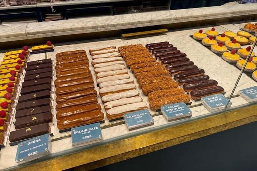Paris: Montmartre Chocolate and Pastry Walking Tour - The first pastry hit: éclairs and Merveilleux