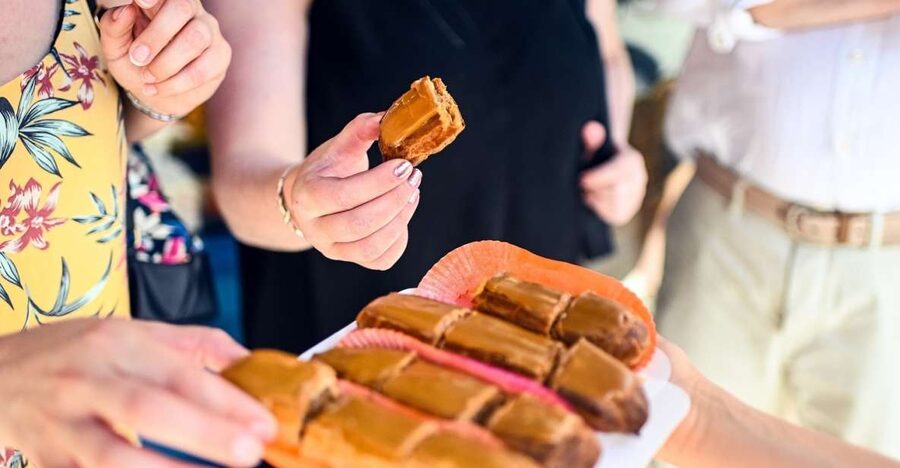 Paris: Montmartre Chocolate & Pastries Tour with 8+ Tastings - Starting at Blanche, where Montmartre begins