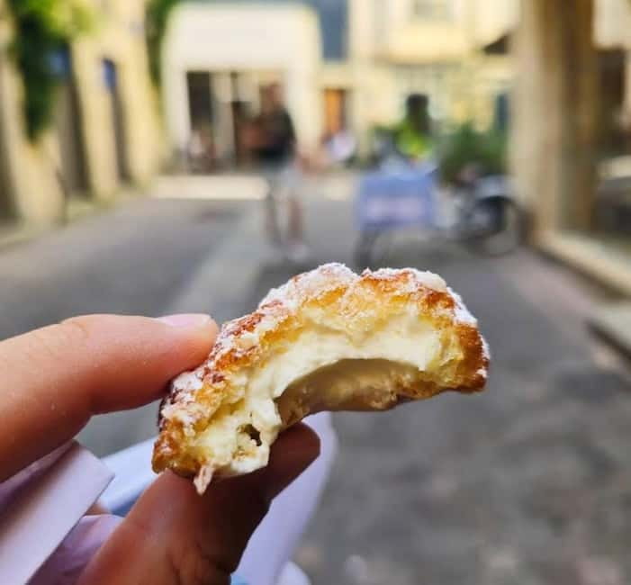 Paris: Montmartre Pastry and Chocolate Tasting Tour - Why a pastry tour works so well in Montmartre