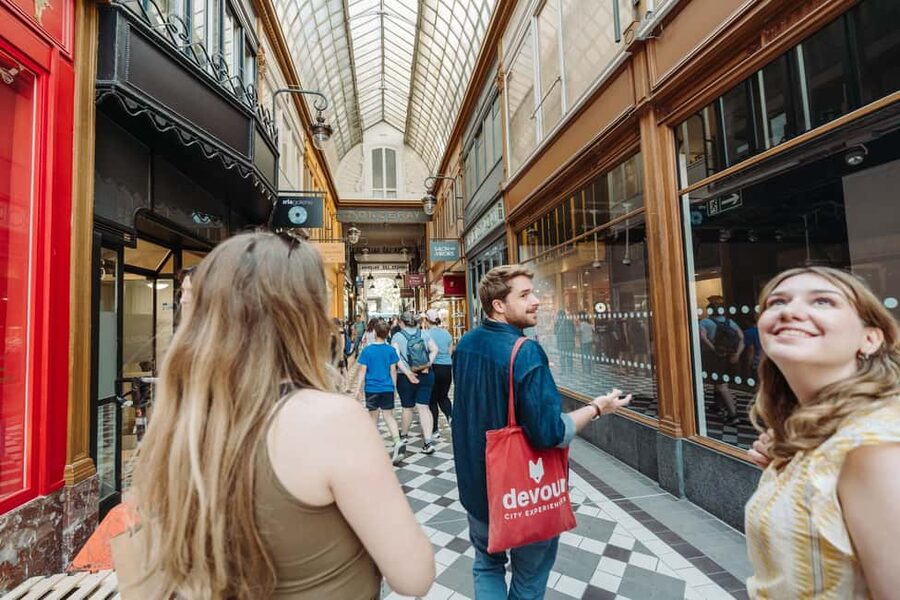Paris: Pastries and Chocolate Walking Food Tour - Key points before you book