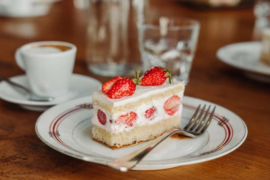Paris: Pastries and Chocolate Walking Food Tour - Three covered passages and a quieter side of Paris