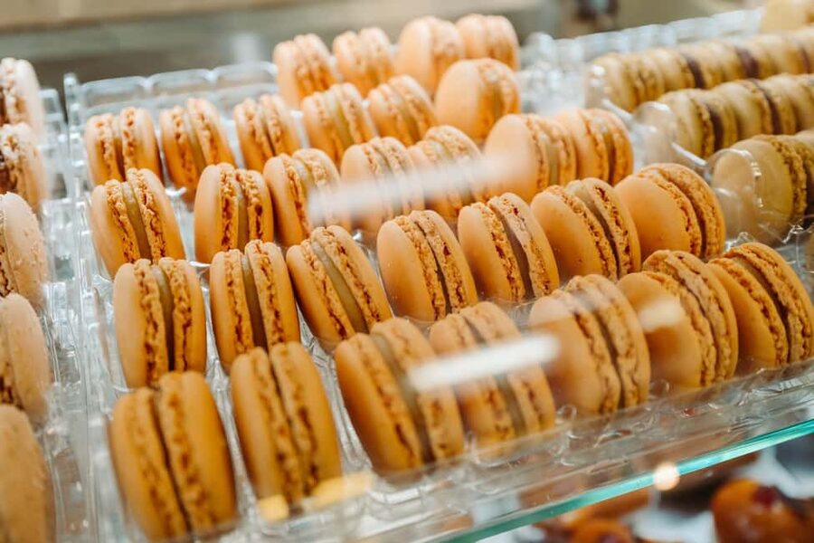 Paris: Pastries and Chocolate Walking Food Tour - Starting with pain au chocolat at Victoire Boulangerie