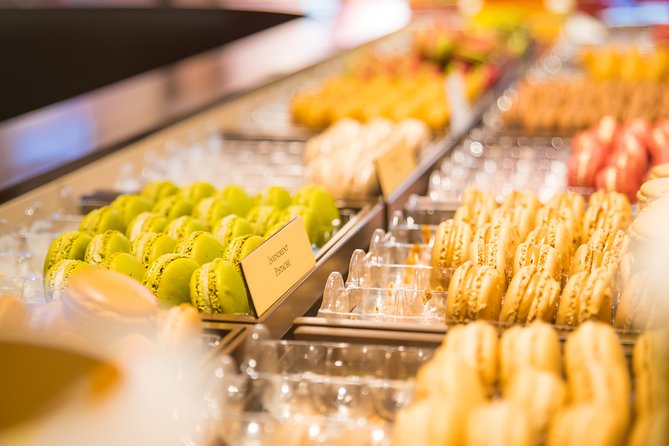 Paris Saint-Germain Private Tasting Tour with Chocolate plus Pastries & Macaron - Key points to know before booking