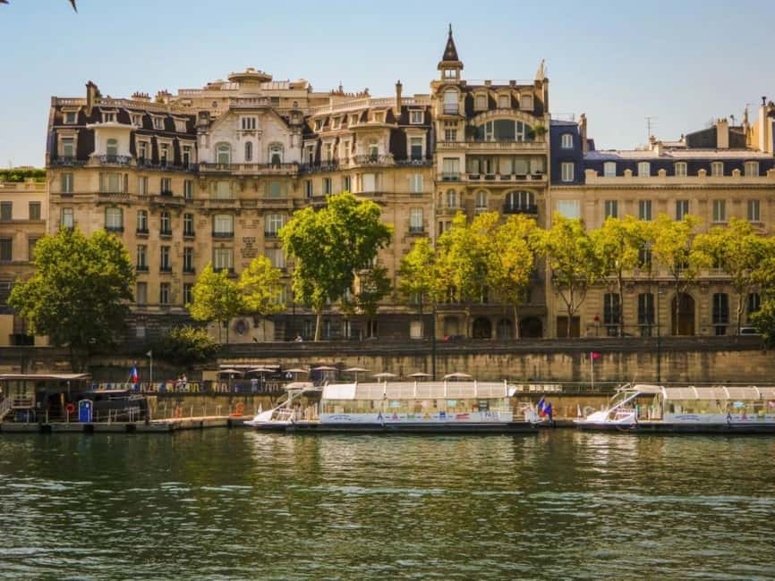 Paris: Seine River Cruise with Meringue or Hot Chocolate - A Self-Guided Pair of Stops